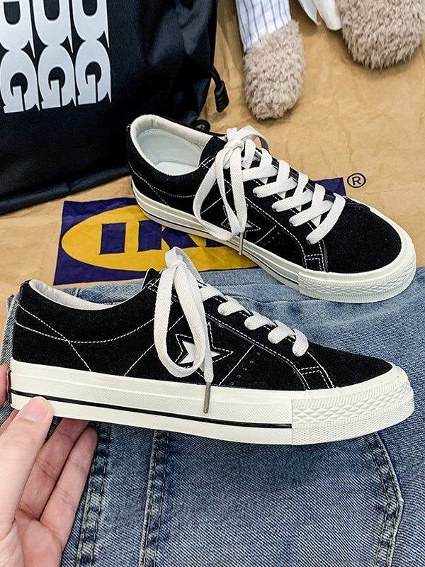 Zapatos planos con parche de pentagrama-2